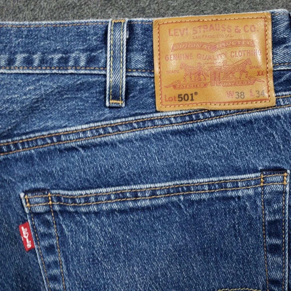 Levi Premium Big E Jeans Mens 38x34 Blue Medium Wash Denim Button Fly‎